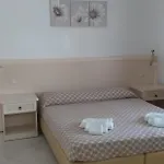 Konukevi Afrodite 4*