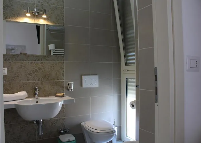 Afrodite 招待所 4*